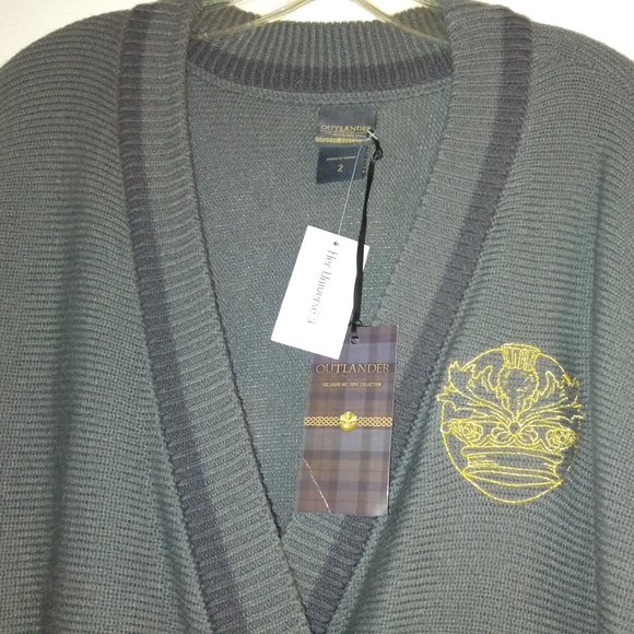 Her Universe Outlander plus size sweater - Picture 2 of 3